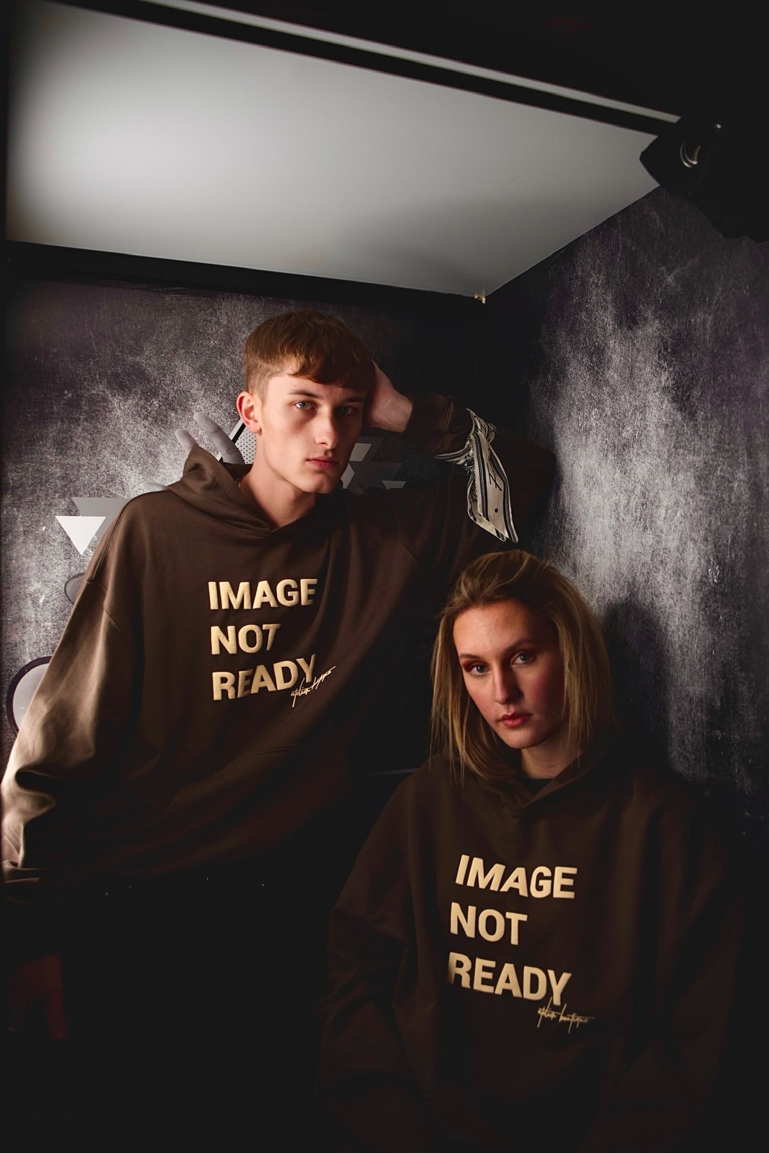 4S HOODIE "chocolate"